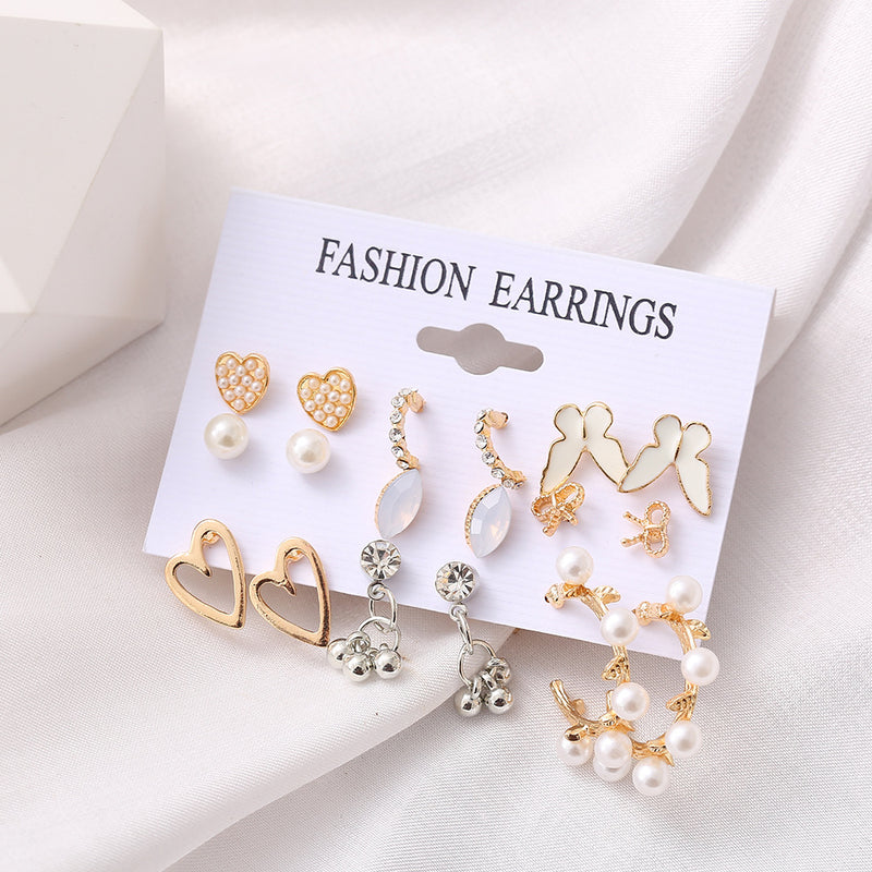 9 Pairs Butterfly & Heart Earrings Set – Hollow Love Stud Earrings for Women