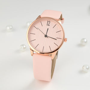 Women’s Personalized Quartz Watch – Minimalist Fashion Leather Strap Wristwatch