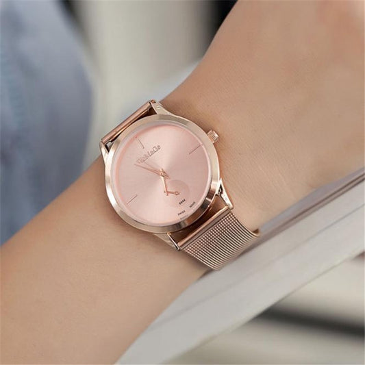 Minimalist Unisex Quartz Watch – Fashion Alloy Mesh Belt Wristwatch for Men & Women